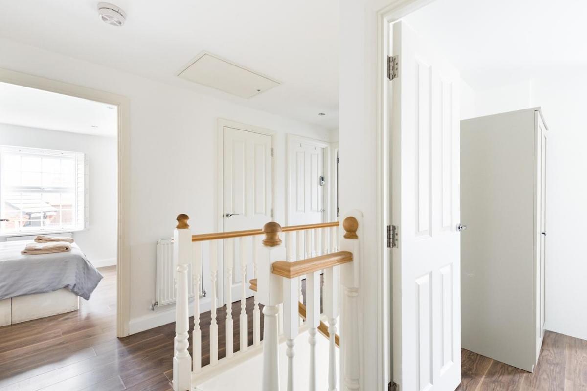 Away From French Luxury In Holiday home Birmingham
