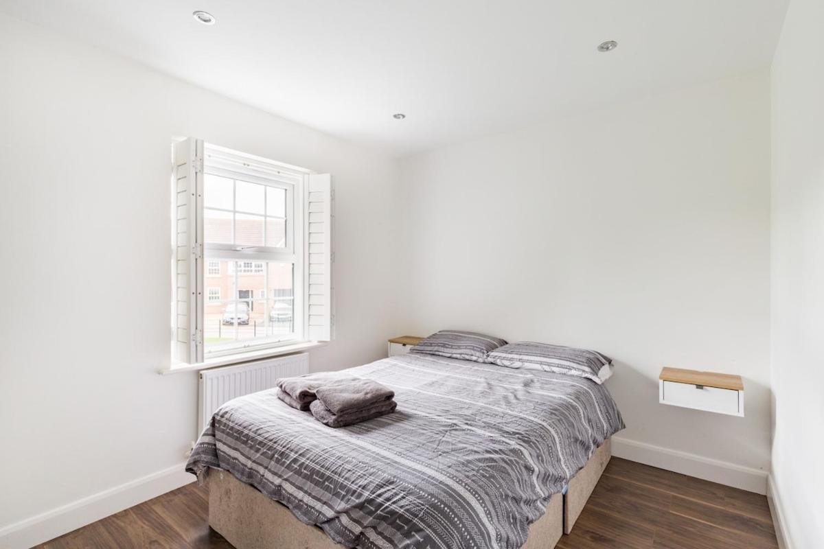 Holiday home Away From French Luxury In